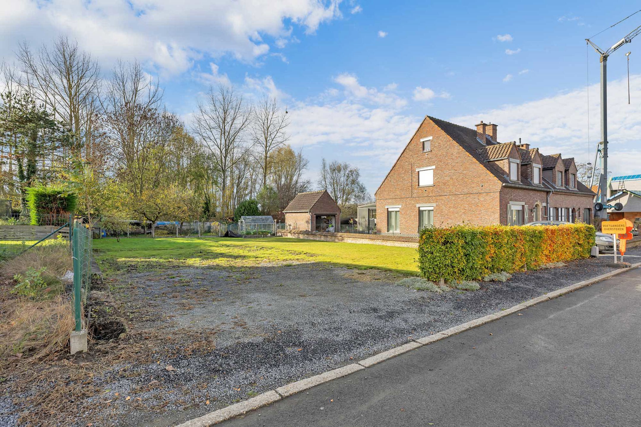 Perceel voor open bebouwing van 5a 02ca met rustige ligging! foto 4