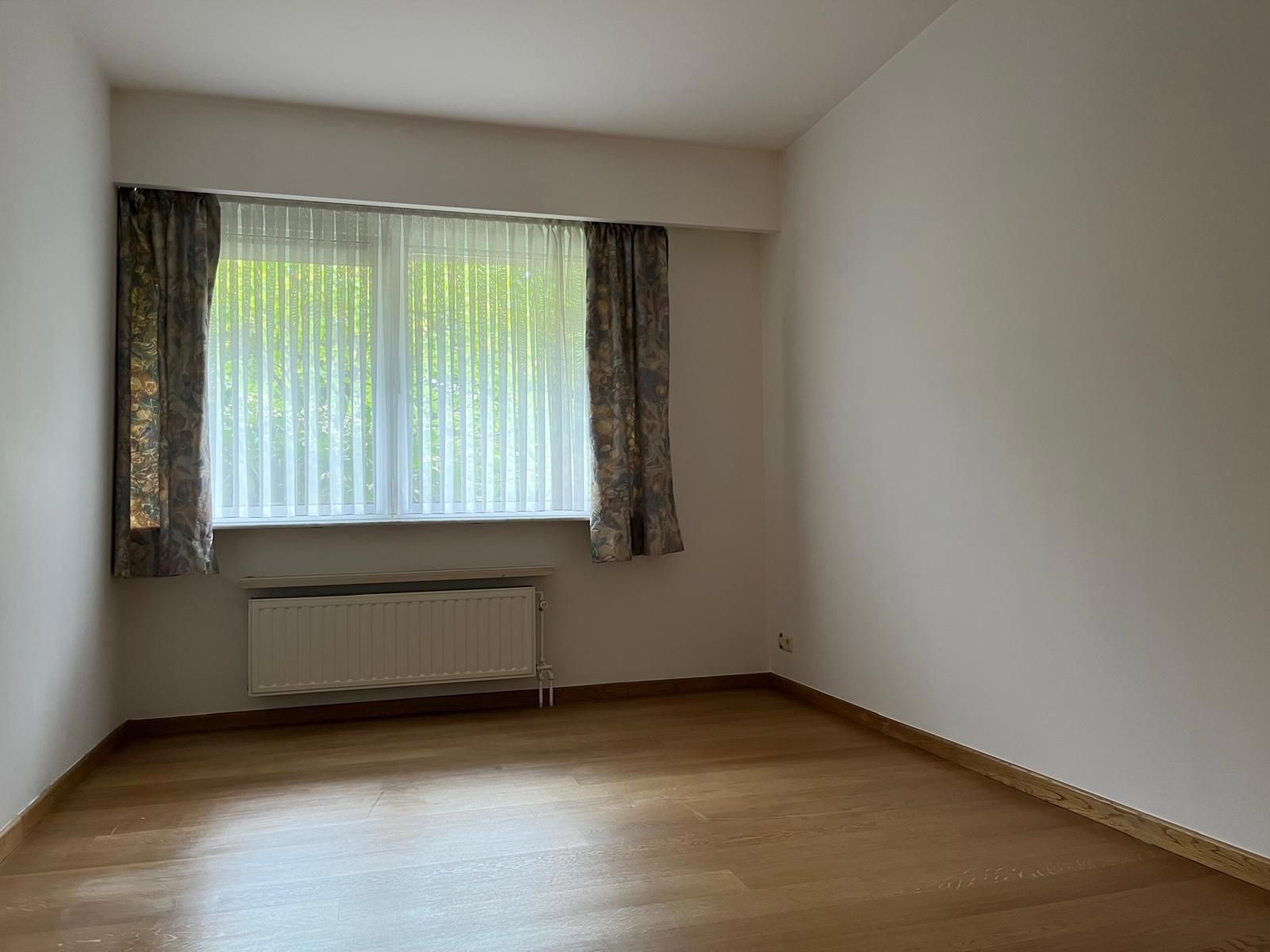 Gelijkvloers appartement in het prachtige privaat domein 'Blauwhof' foto 7