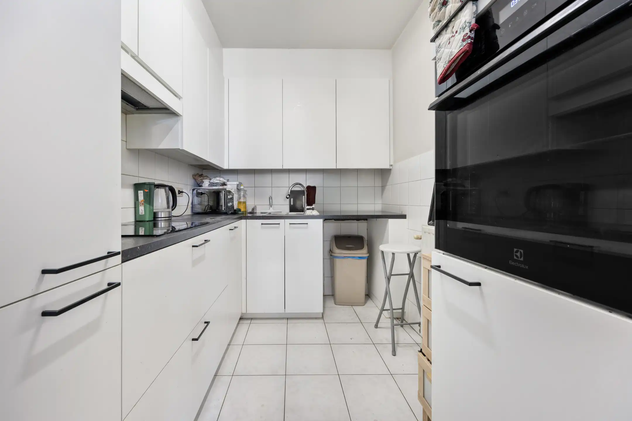 Opbrengsteigendom met 3 verhuurde appartementen nabij stad  foto 27