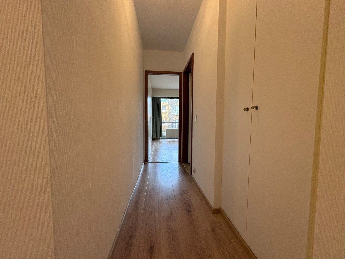 Ruim appartement met 3 slaapkamers te huur – centrum Koksijde foto 8