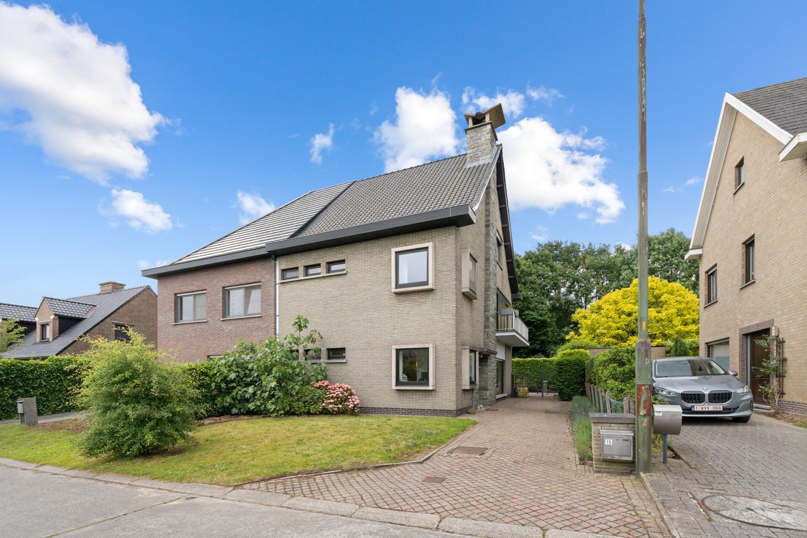 Karaktervolle woning met 4 slaapkamers nabij centrum Melle foto 1