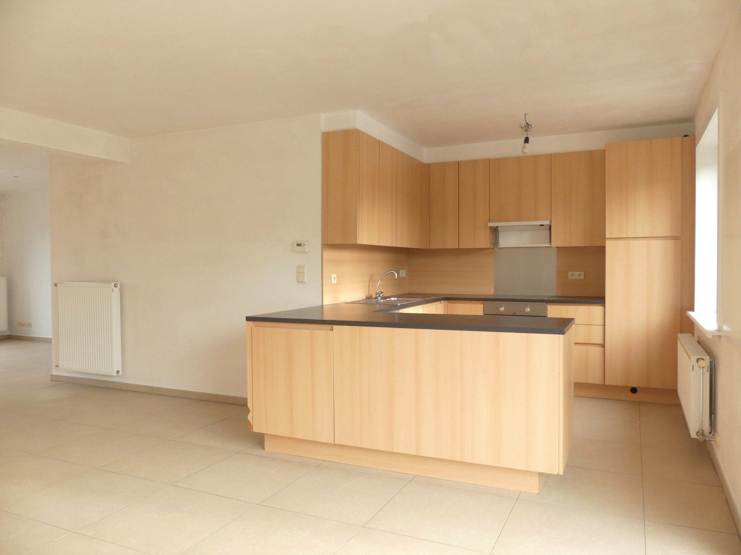 Bel-etage woning met tuin en buiten parkeerplaats nabij het stadscentrum van Diksmuide foto 5