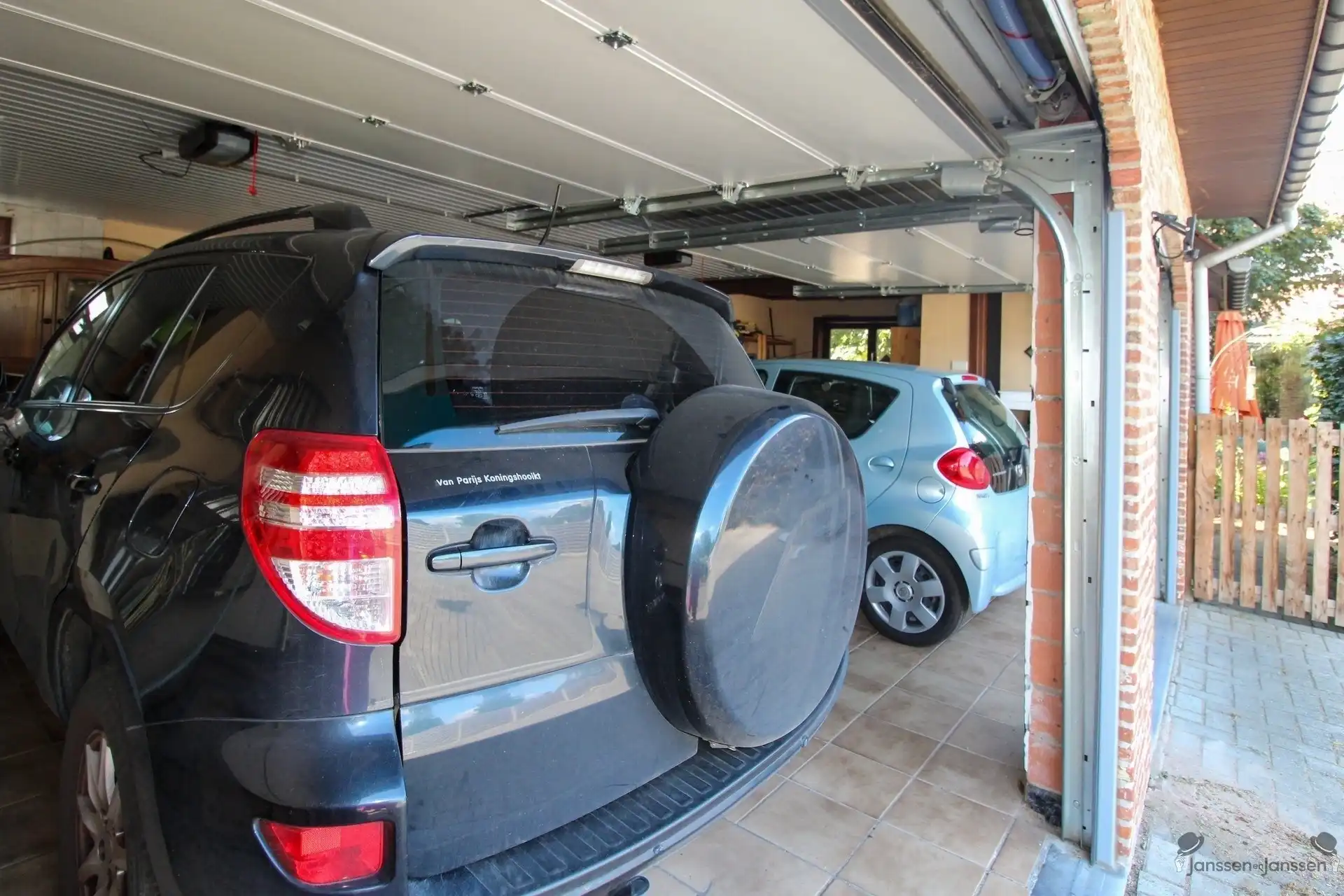 Ruime villa op perceel van 1000m², ideaal voor zelfstandige activiteit foto 24
