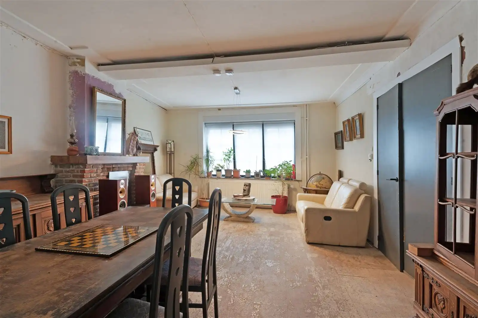 Authentieke woning in hartje Deftinge met bos! foto 2