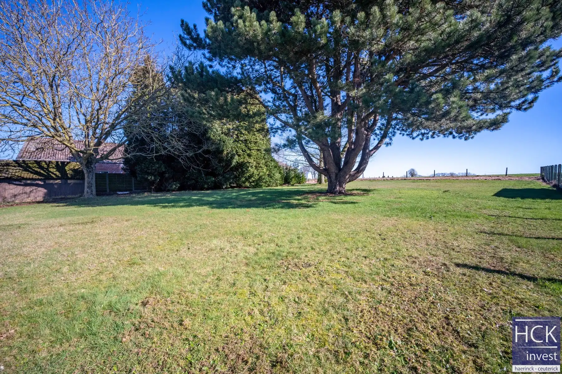 KRUISHOUTEM - Te renoveren alleenstaande villawoning op 2231m² foto 13