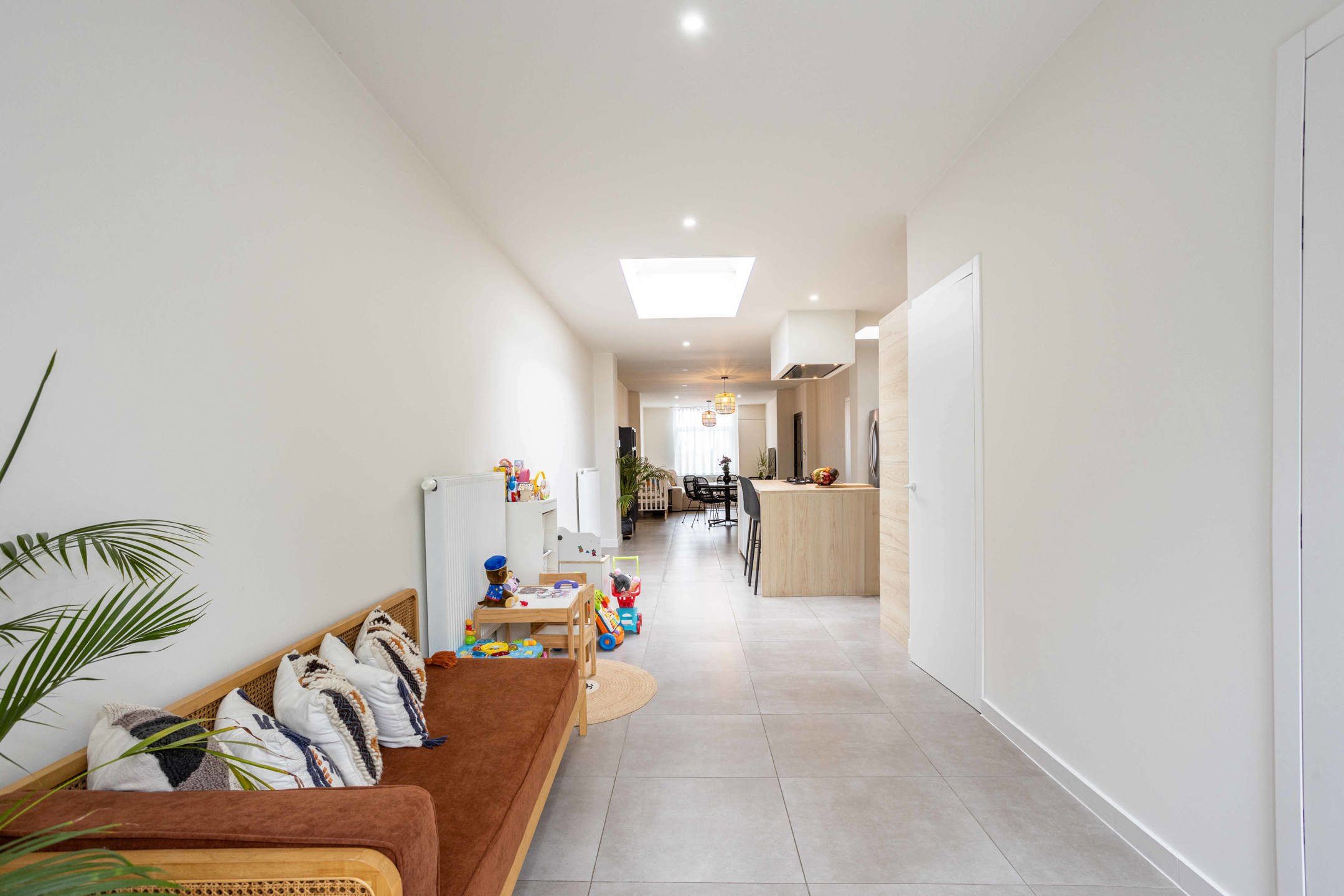 Volledig gerenoveerde, stijlvolle ruime woning foto 11