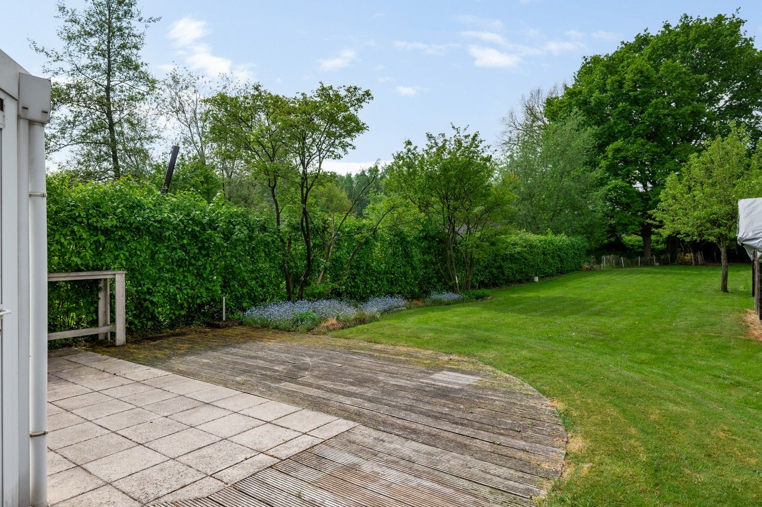 Ruime halfopen bebouwing met zuidwest georiënteerde tuin te Lint foto 24