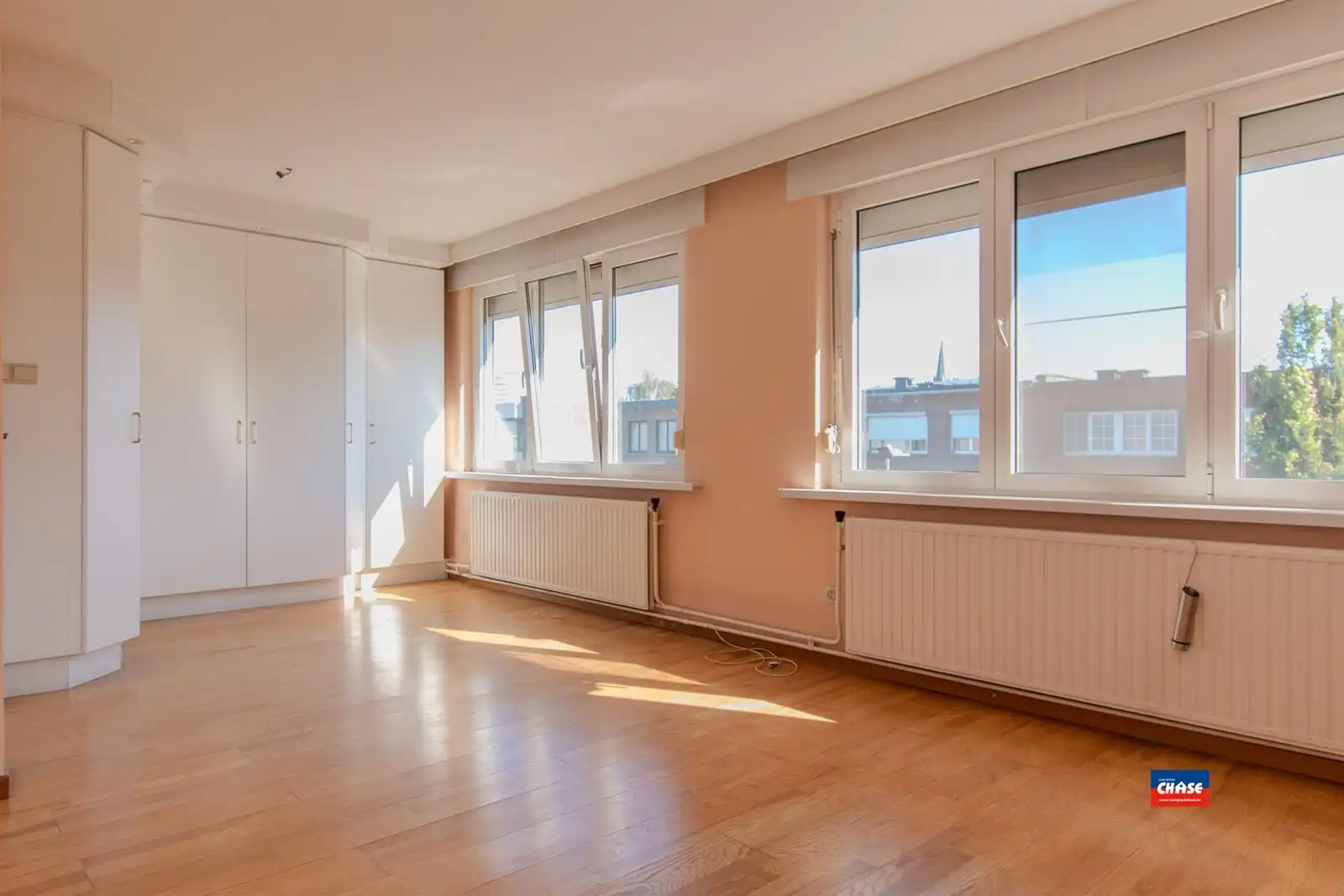 Woning met 2-3 slpks, tuin en garage foto 10