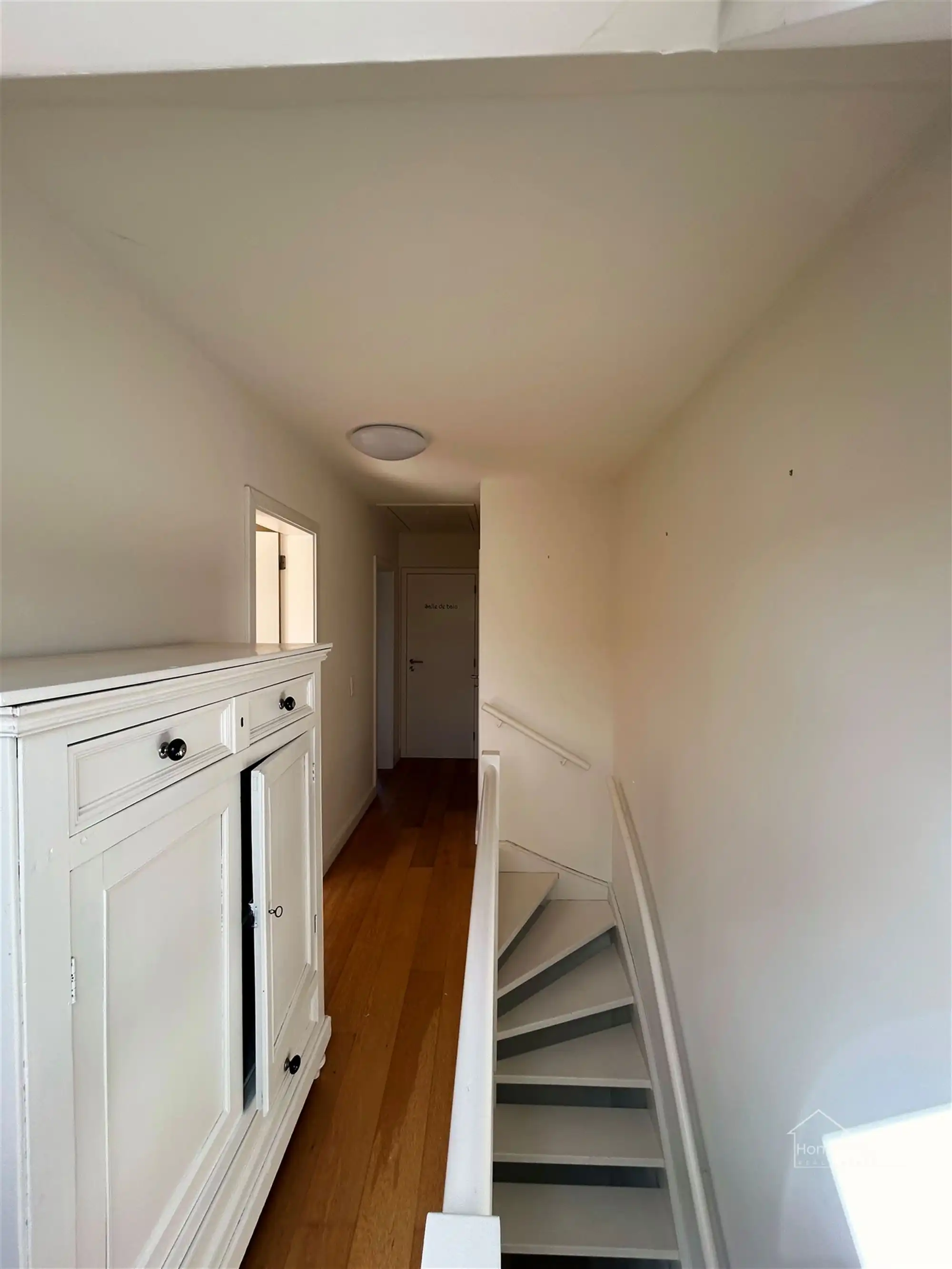 Bemeubeld duplexappartement in hartje Oostende te huur! foto 7