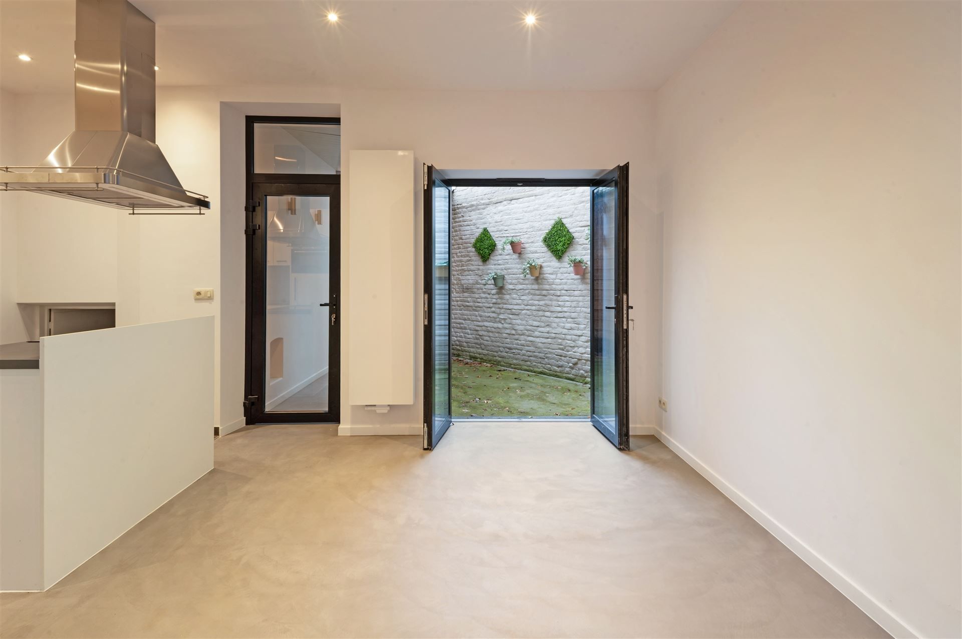 Recent gerenoveerde woning nabij het centrum van Oudenaarde! foto 7