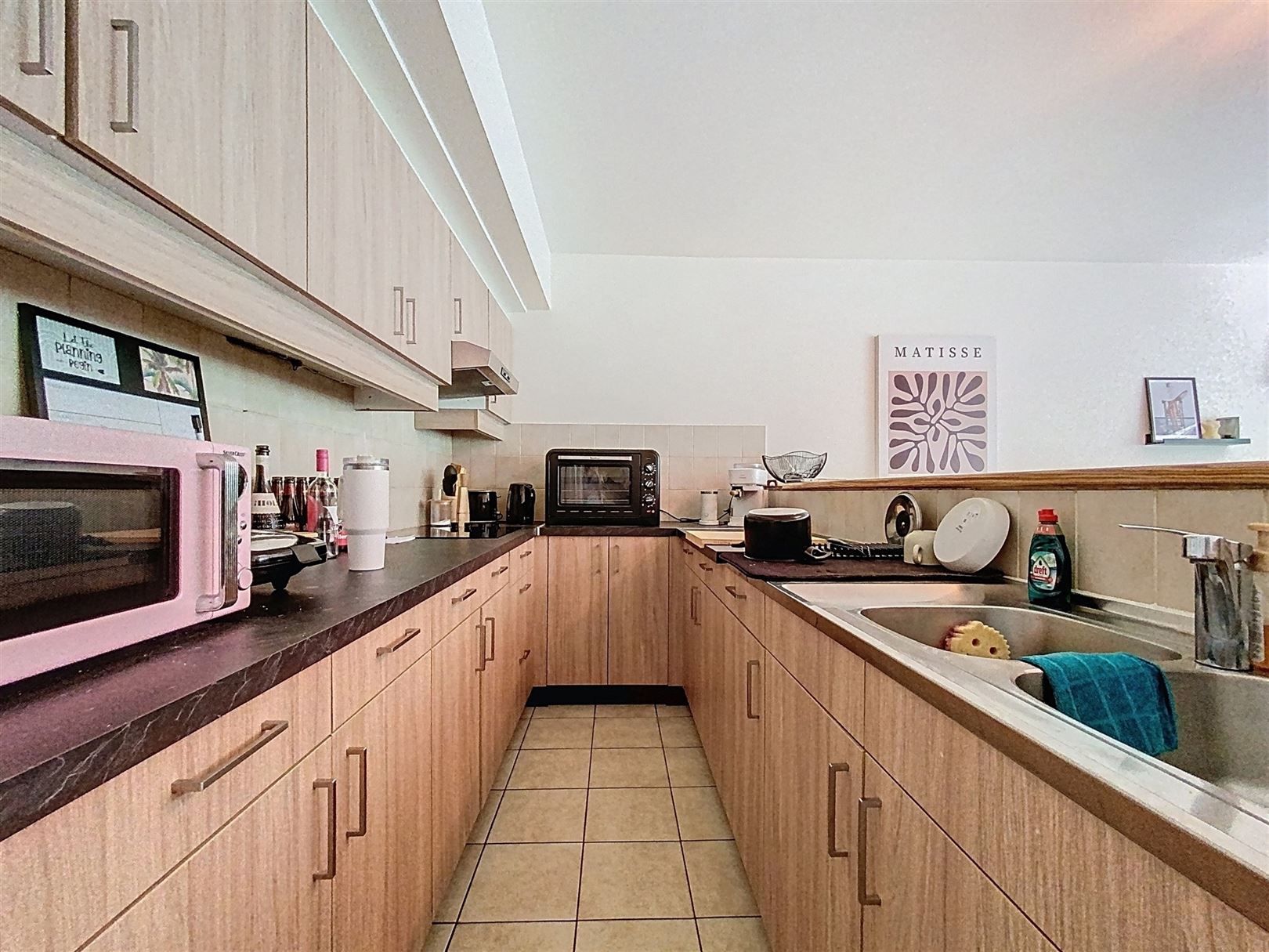 Instapklaar appartement centraal maar rustig gelegen te Brasschaat  foto 5