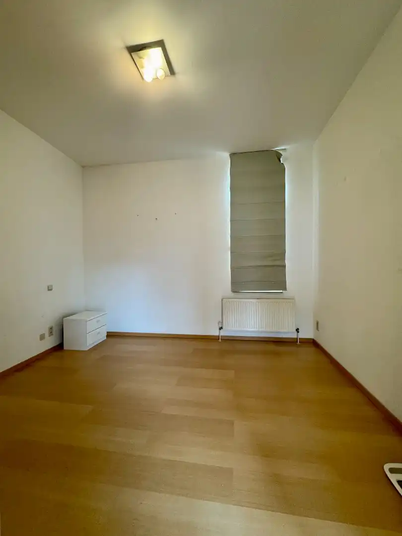 Prima onderhouden woning in centrum Eppegem. foto 14