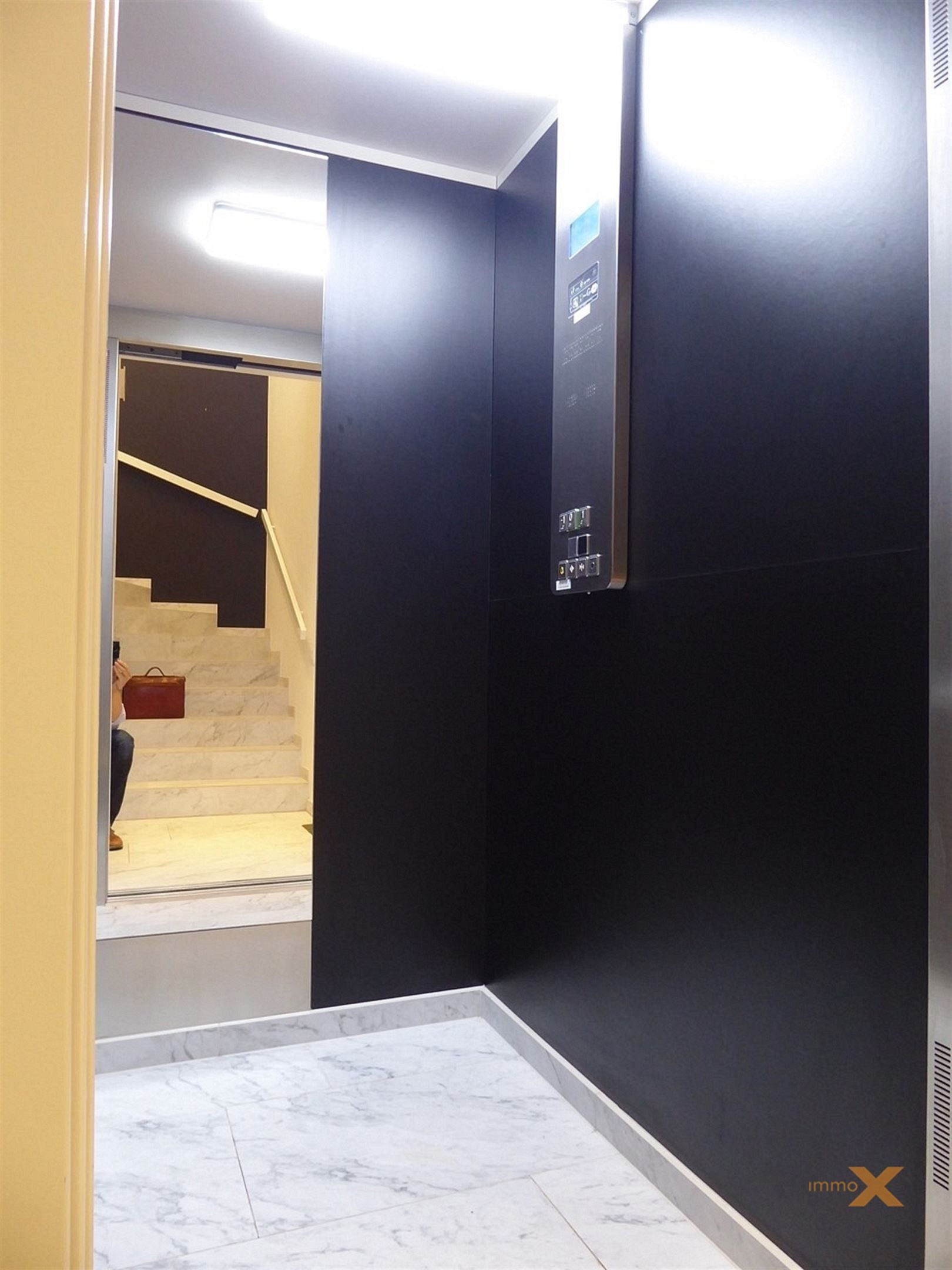 Lichtrijk appartement met prachtig waterzicht foto 44