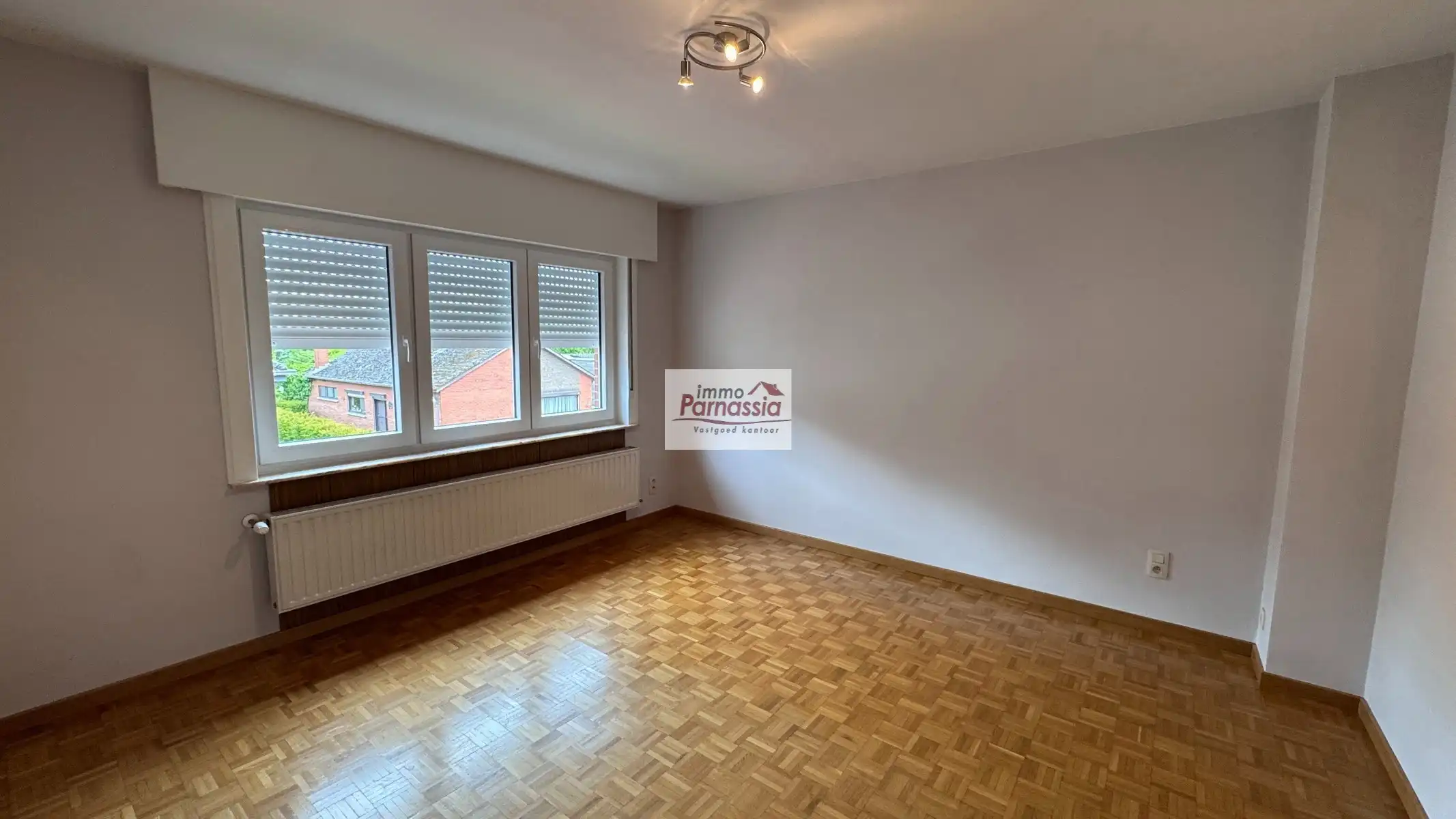 Halfopen te huur foto 15