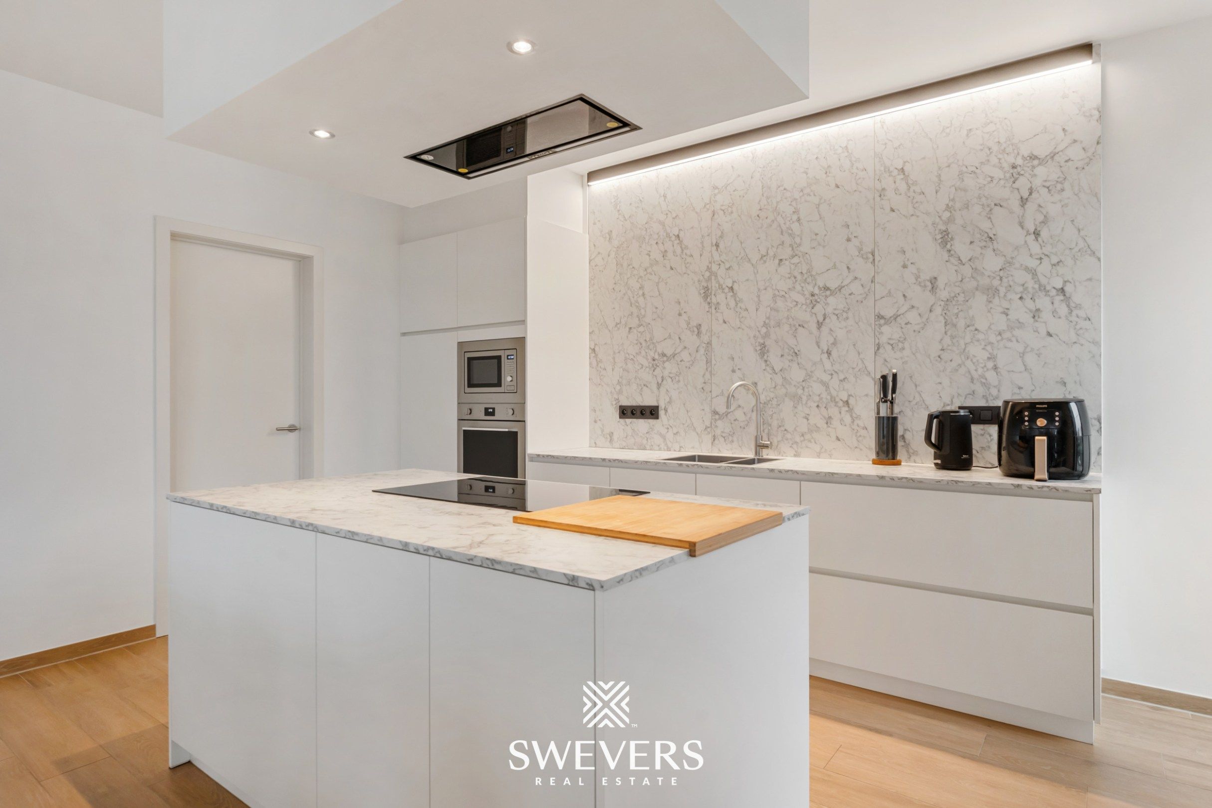 Trendy woning met 2 slpk, 2 bergingen en leuk terras (O) vlakbij centrum Zonhoven foto 11