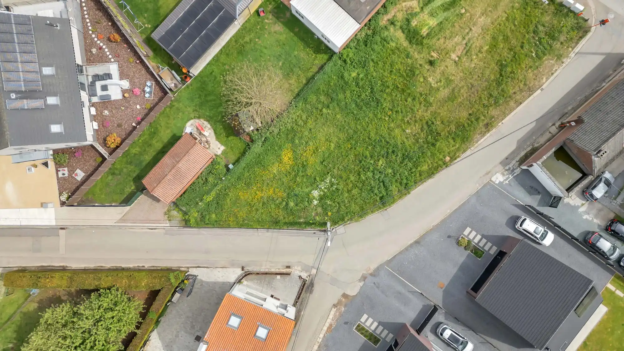 Rustig gelegen bouwgrond voor HOB foto 5