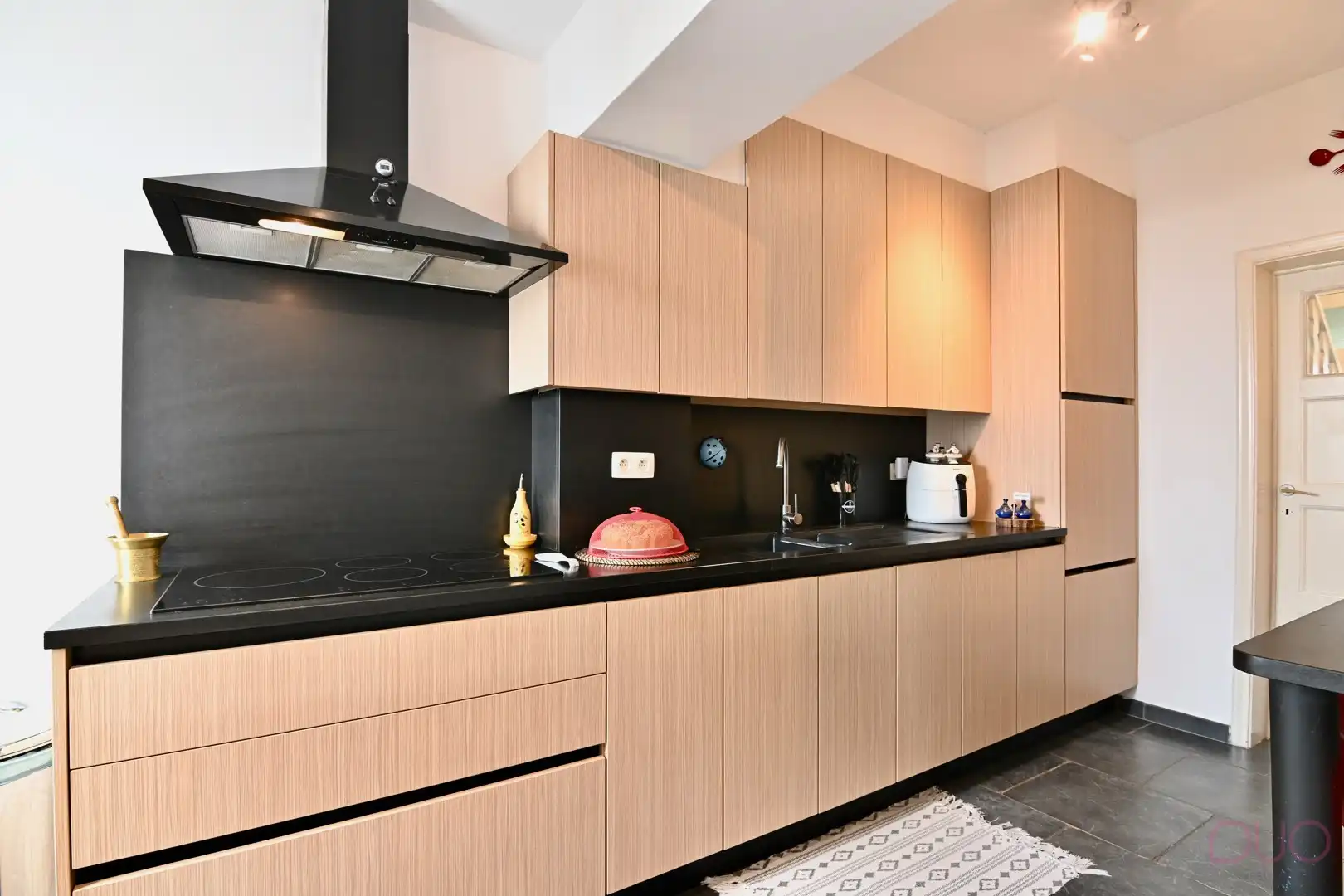Leuke rijwoning met garage in een rustige kindvriendelijke buurt foto 11