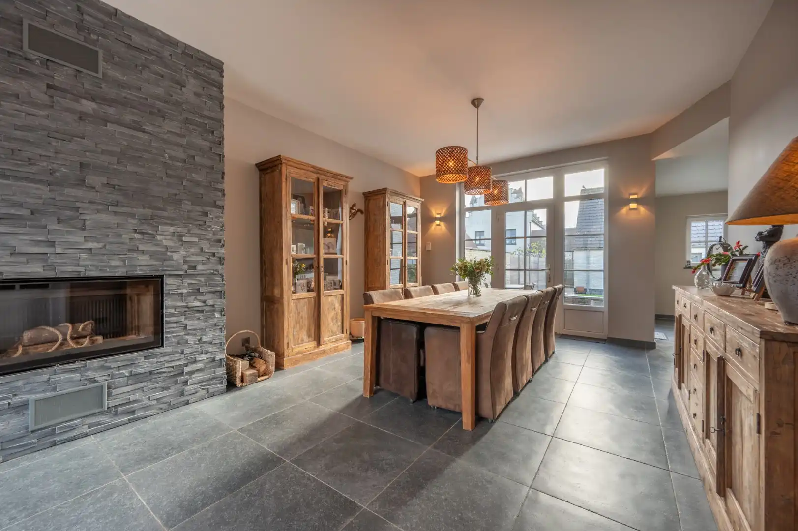 Prachtige en zéér ruime woning met kwaliteitsvolle afwerking foto 5