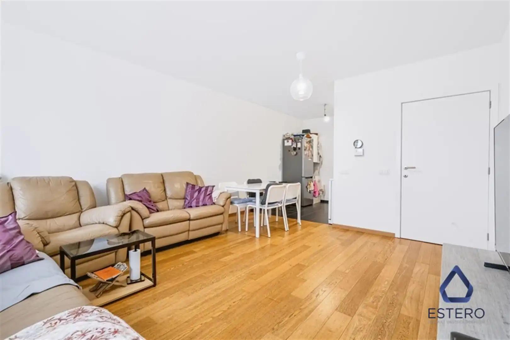 Lumineus 1-slpk appartement met kelder in Molenbeek foto 4