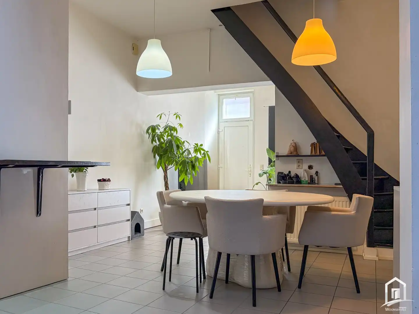 Charmante stadswoning met 2 slaapkamers op een centrale ligging in Aalst. foto 5