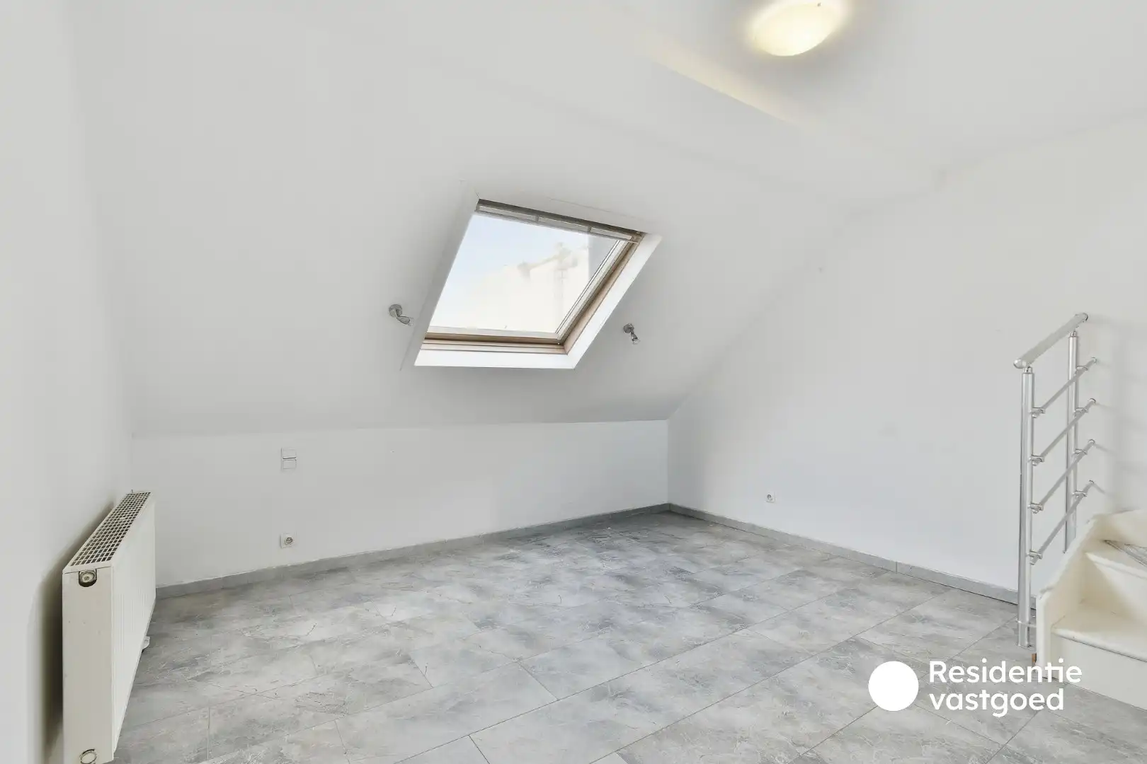 Dakappartement te huur in Oostende op de 3de verdieping foto 4