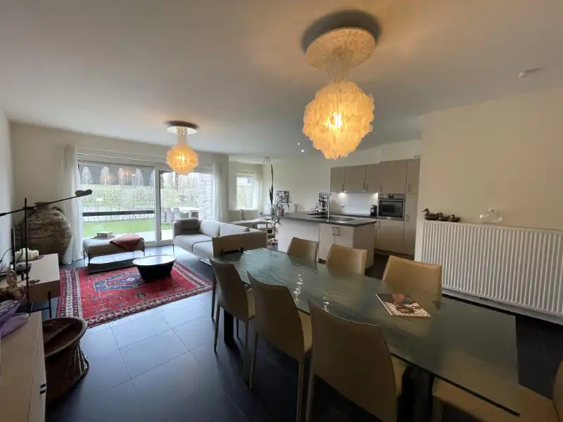 Instapklaar appartement/kantoor/praktijk met tuin en terrassen nabij Technologiepark foto 3