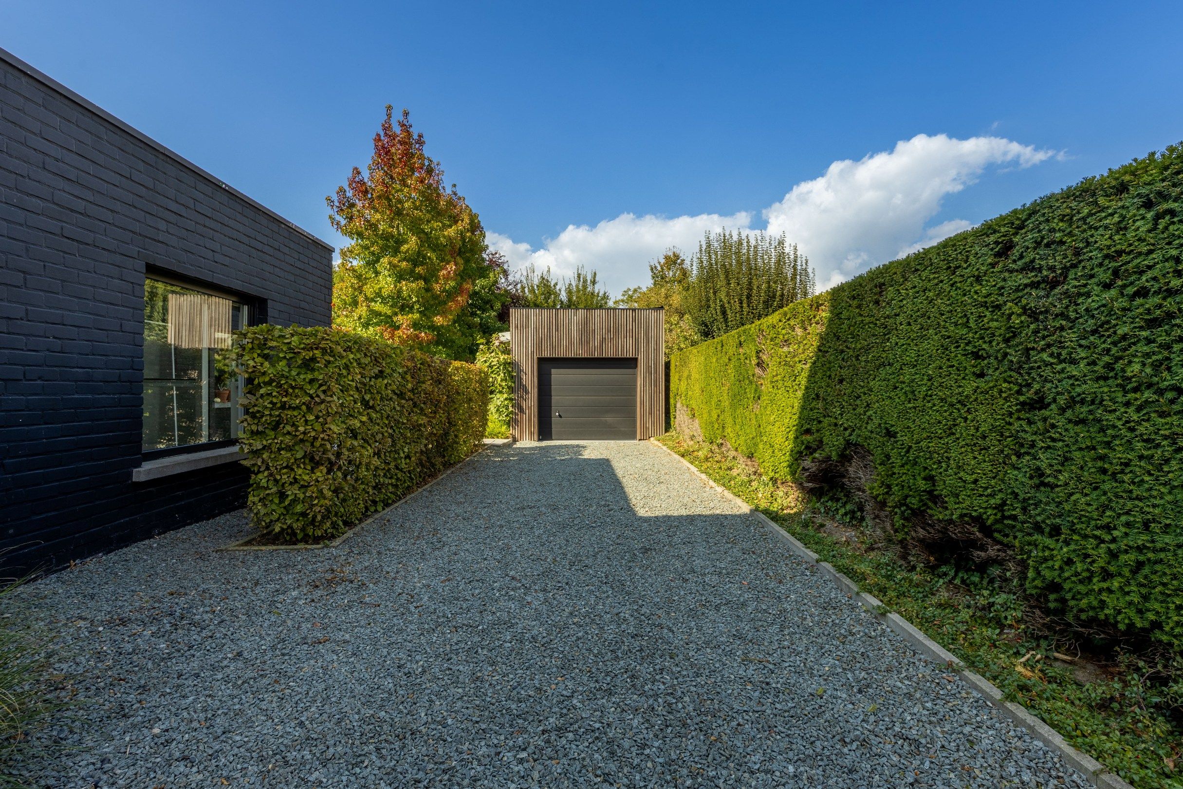 INSTAPKLARE GEZINSWONING MET GARAGE foto 26