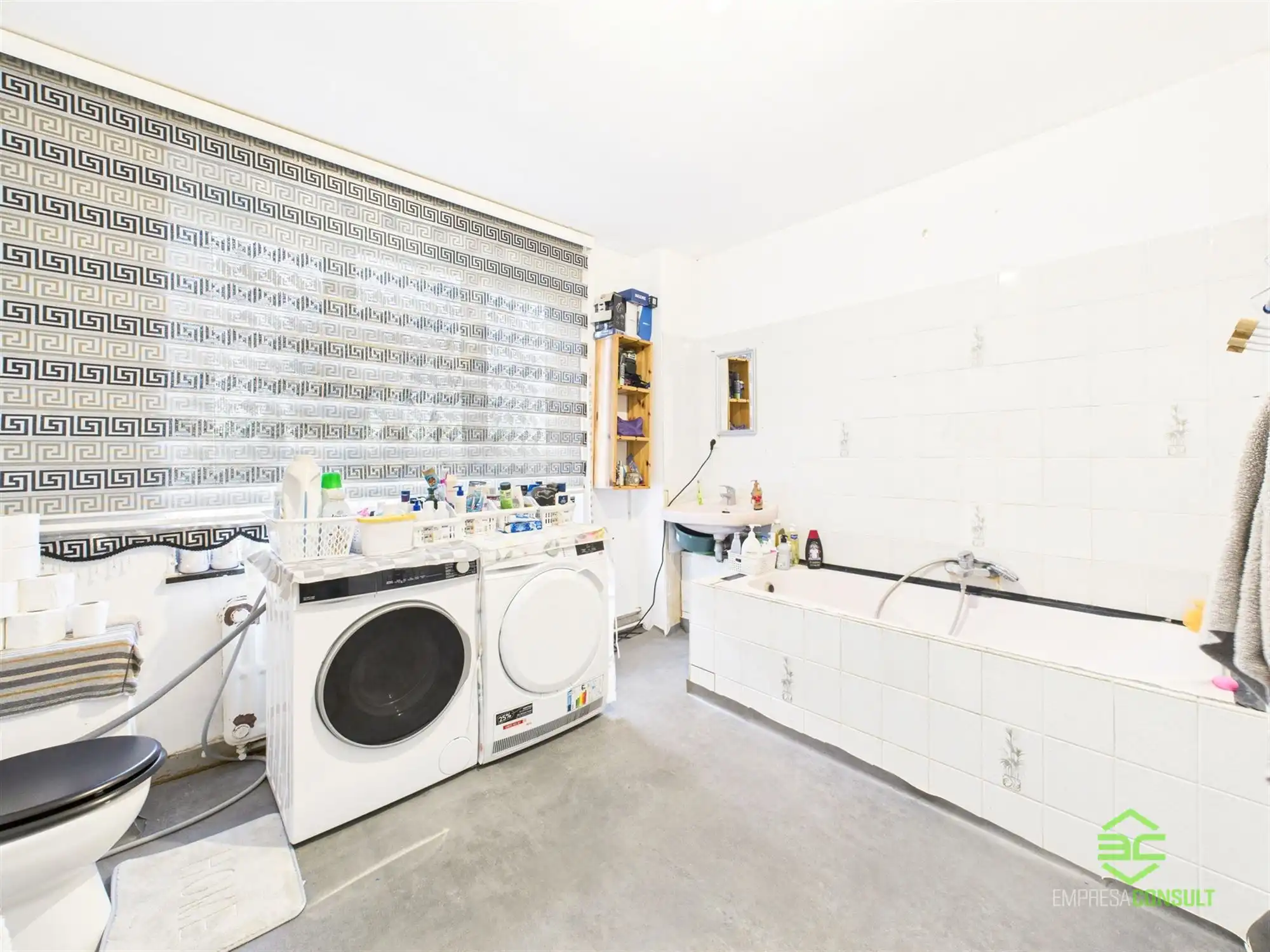 Ruime gezinswoning met 4 slpk in Ezemaal! foto 12