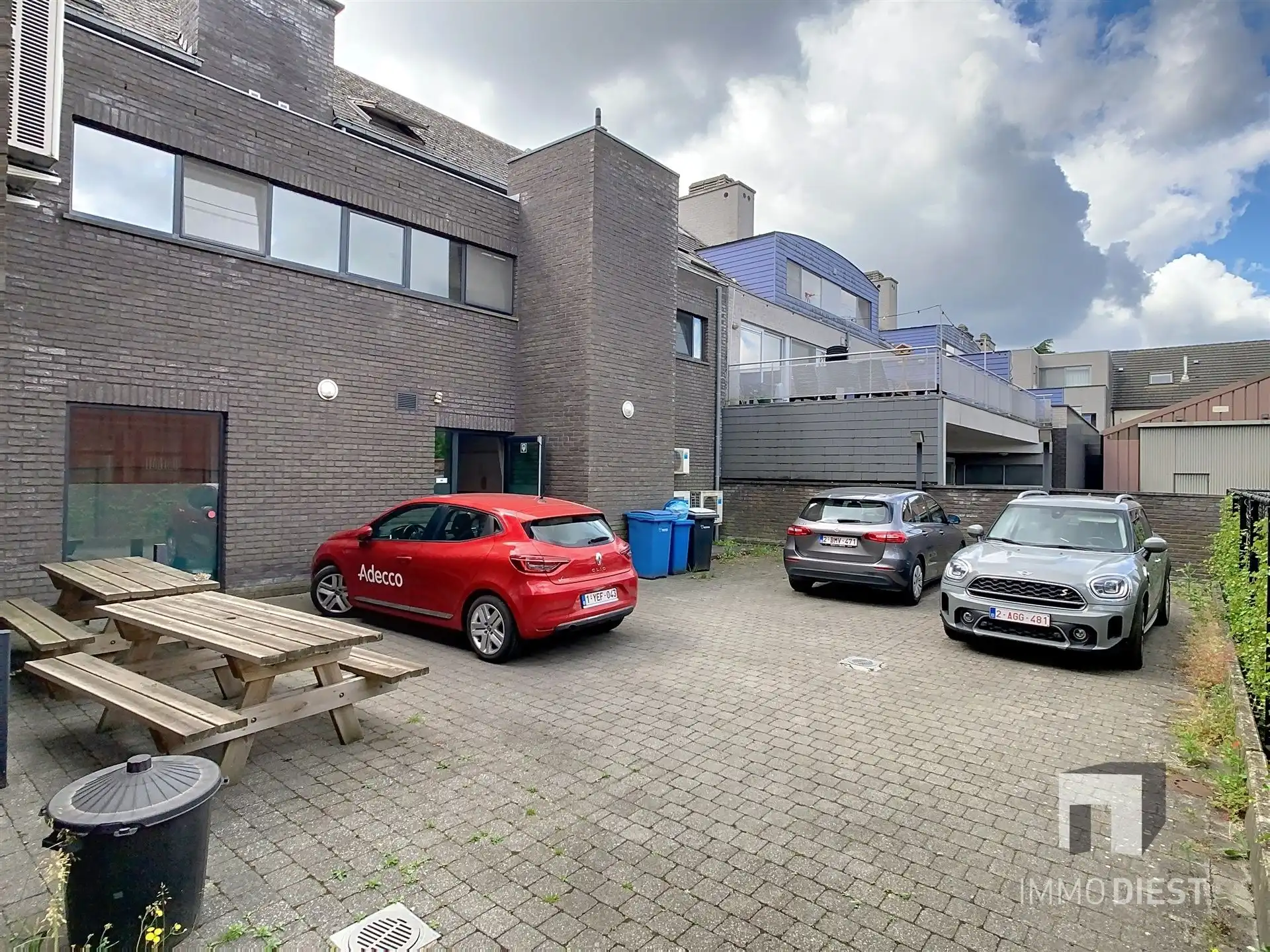 Luxueus ingerichte kantoorruimte foto 22