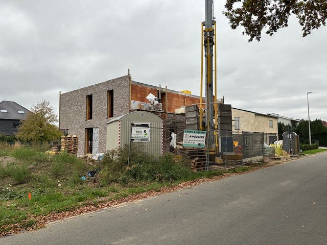 Energiezuinige BEN-woning in rustige buurt in Genk foto 6