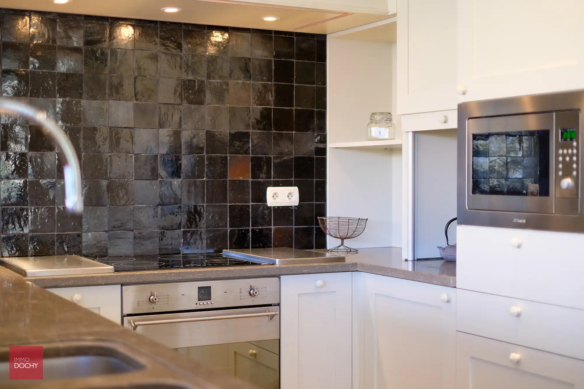 Zeer goed gelegen instapklare villa foto 20