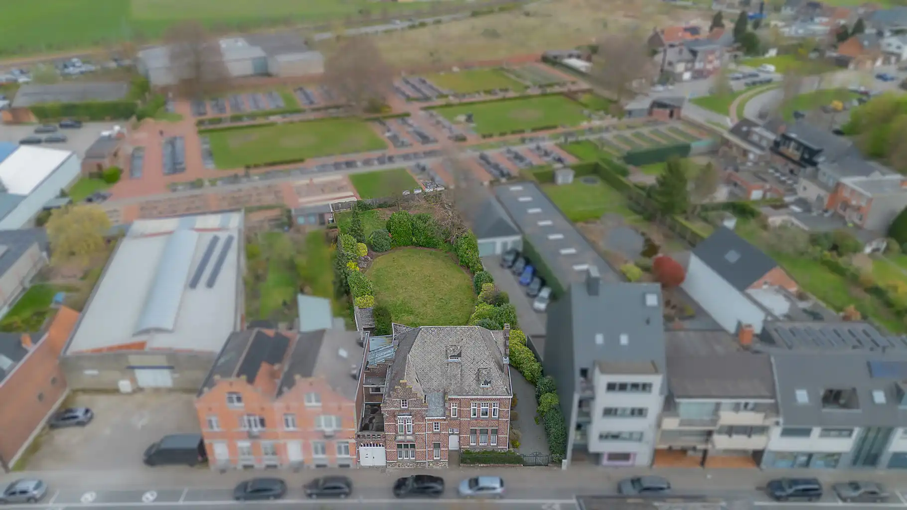 Herenhuis met 5 slaapkamers in Opwijk centrum! foto 17