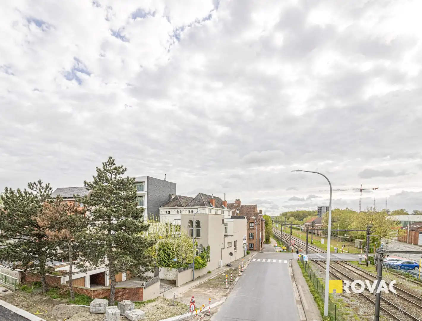 Hoofdfoto van de publicatie: Volledig vernieuwd klassevol appartement op de 1ste verdieping met groot terras!