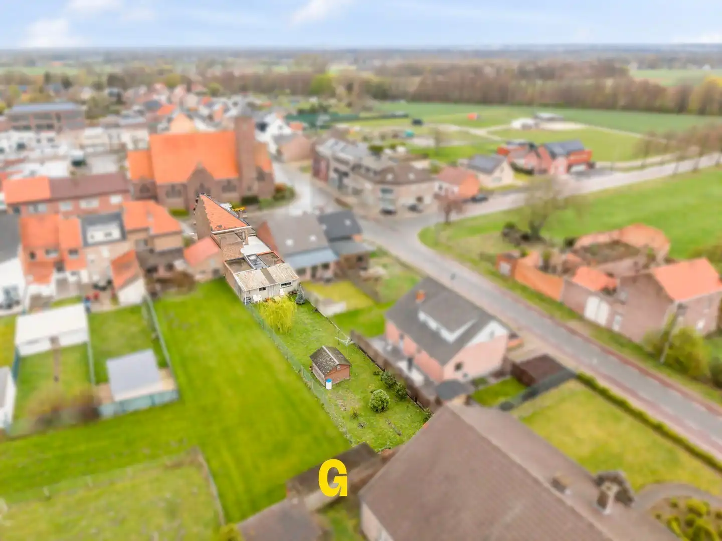Te renoveren woning met 3 slaapkamers, inpandige garage en tuin foto 22