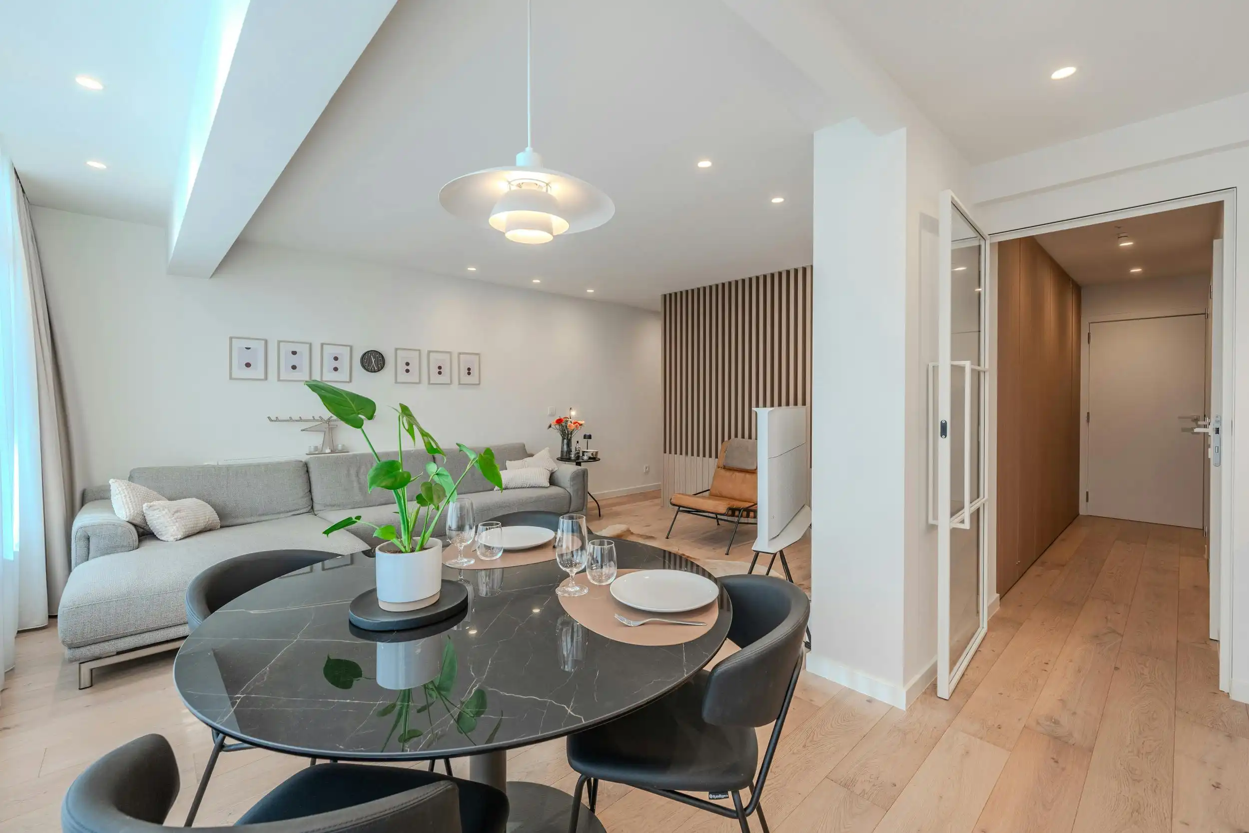 Fantastisch gerenoveerde studio met slaaphoek te Oostende foto 18