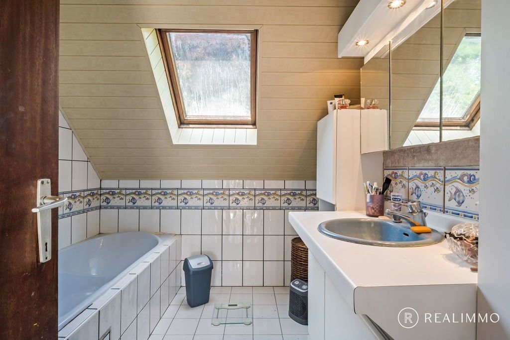 Alleenstaande woning met tuin in het groene & rustige Mont-de-l'Ecnlus foto 14