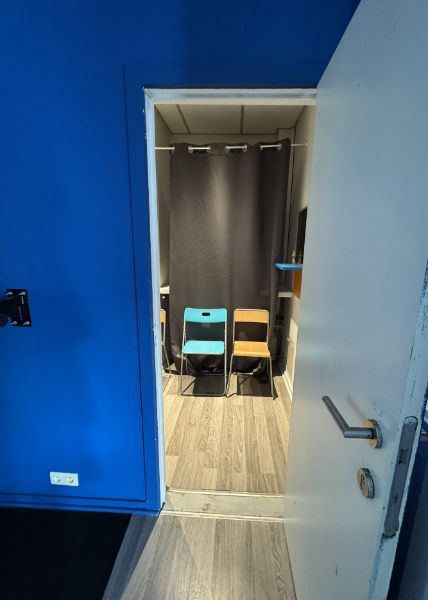 Handelspand tegenover Shopping1 foto 12