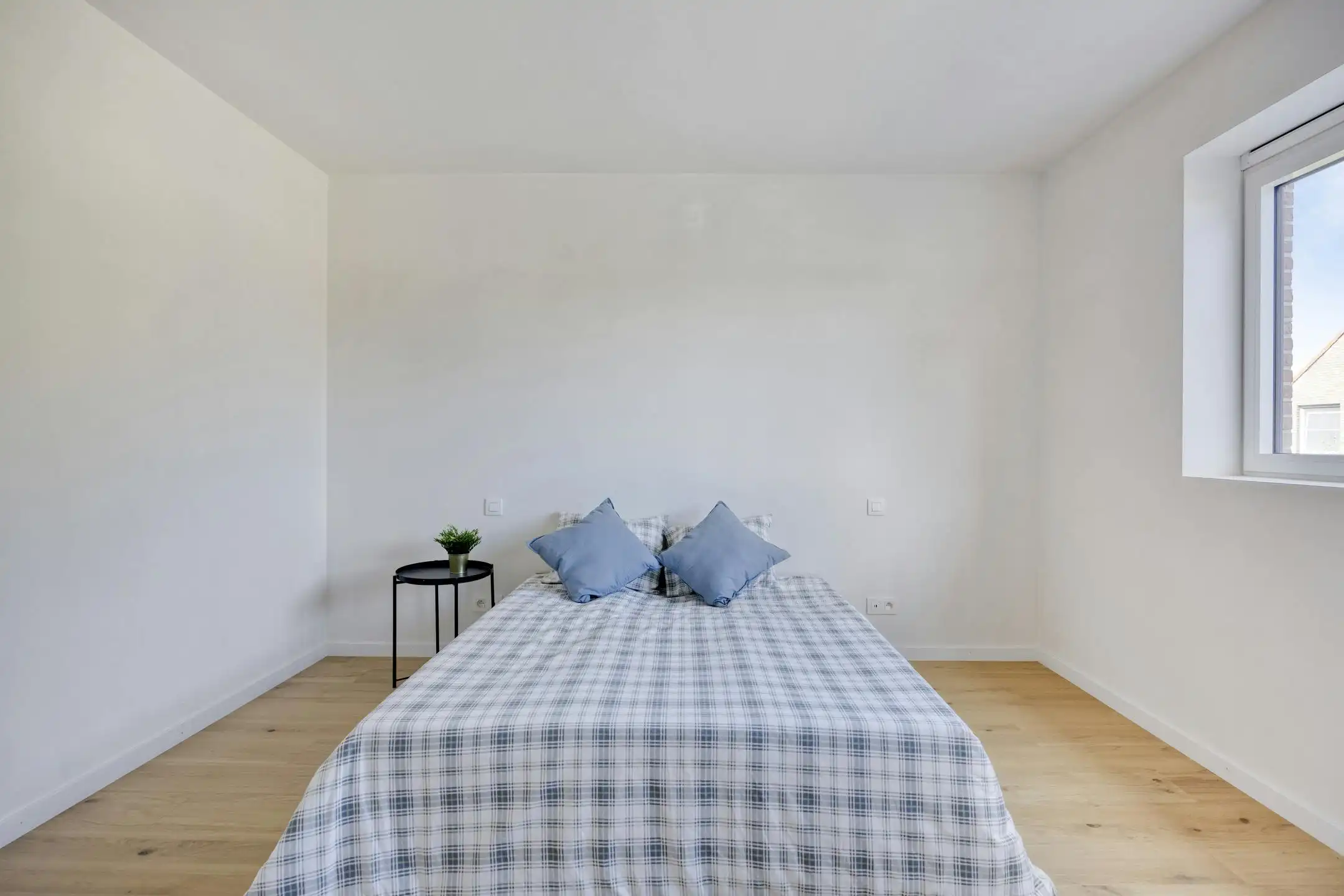 Afgewerkte nieuwbouwwoning te koop in Desselgem foto 11