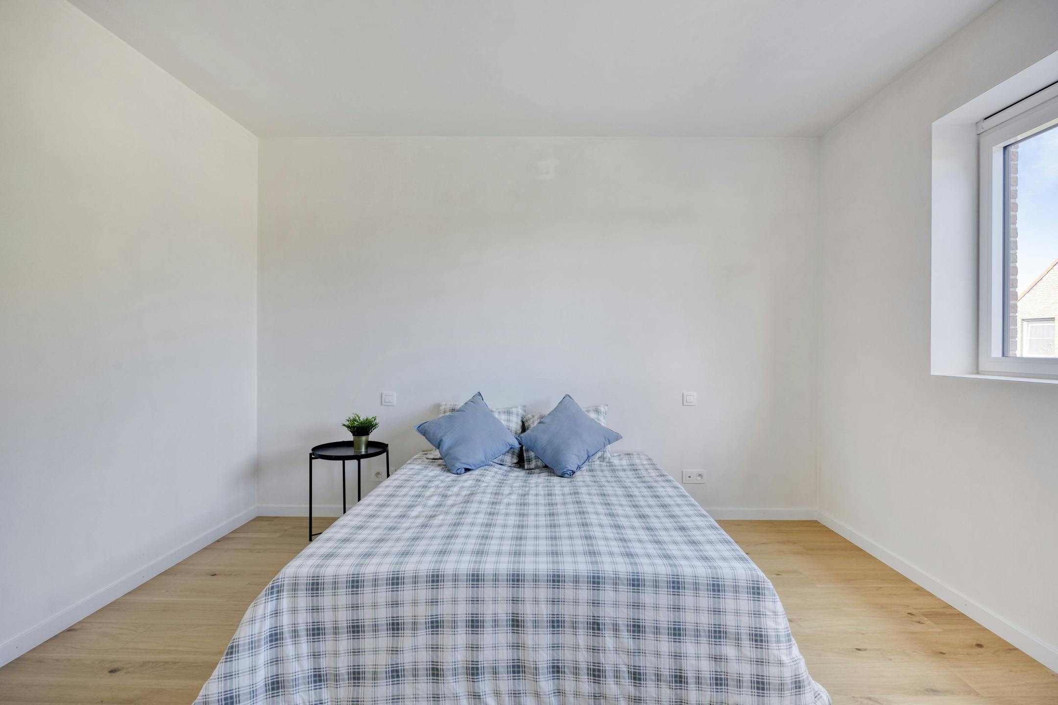 Afgewerkte nieuwbouwwoning te koop in Desselgem foto 11