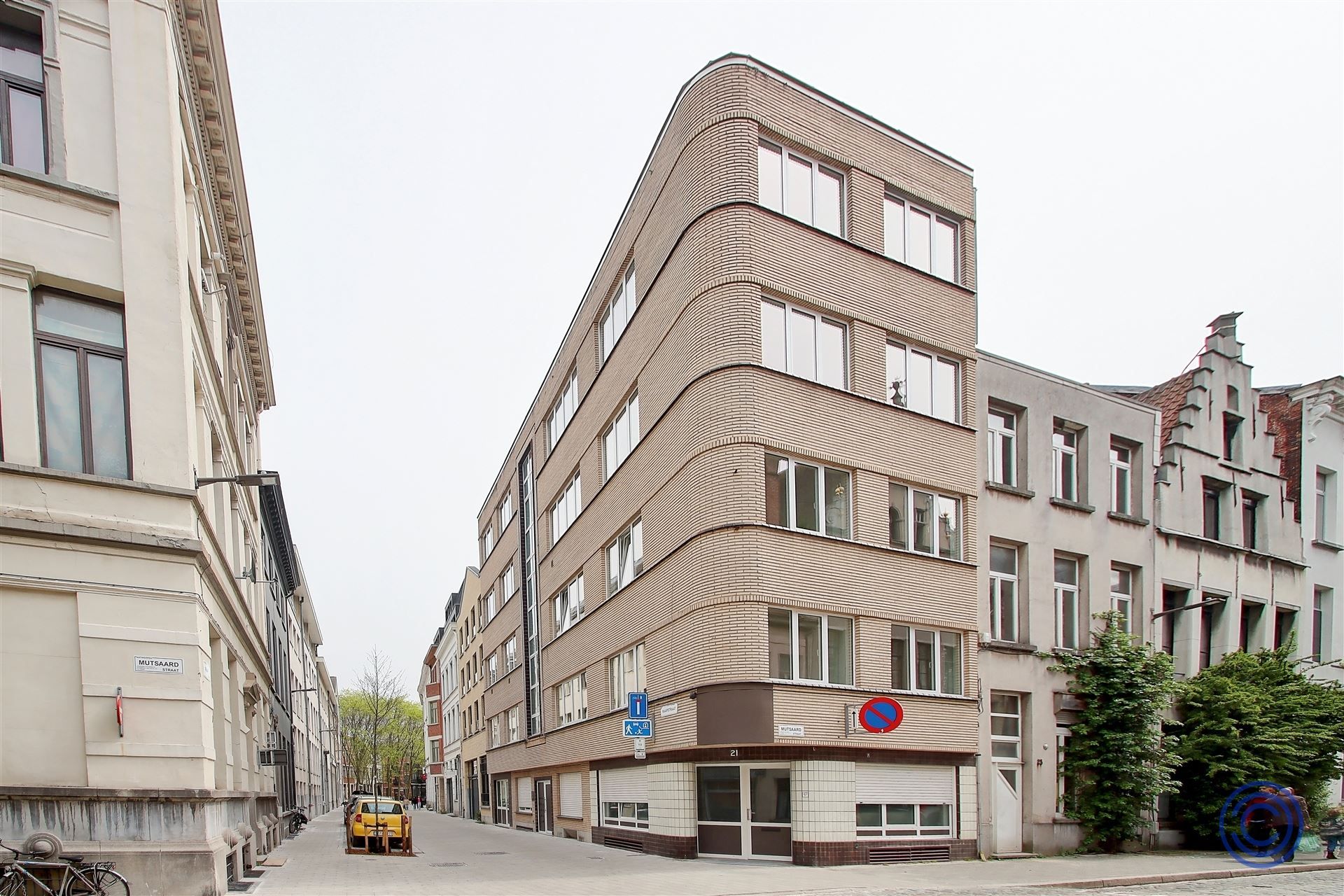 TOP gerenoveerd 1-slpk appartement in het stadsentrum! foto 10