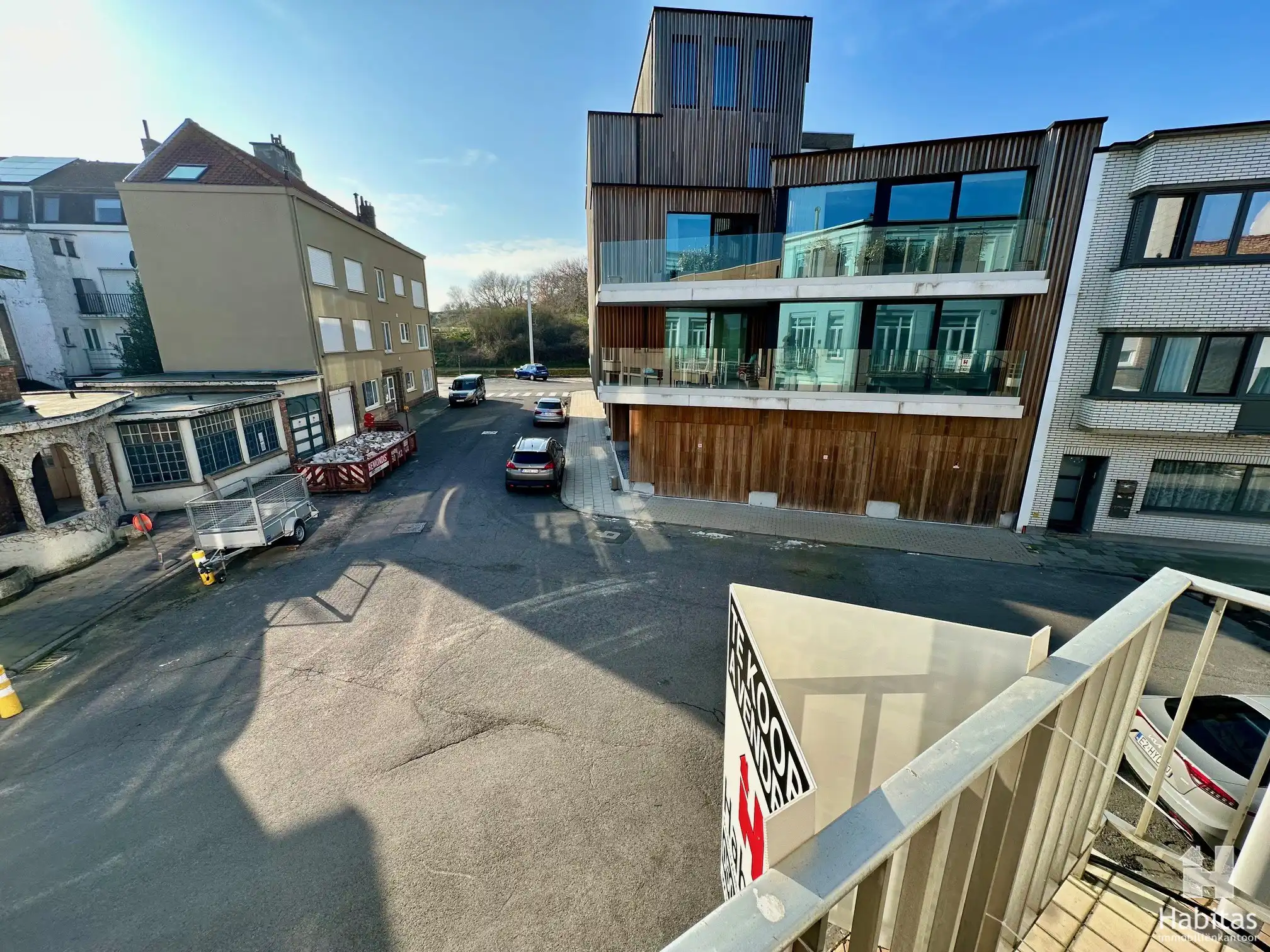 Bijzonder zonnig hoekappartement foto 12