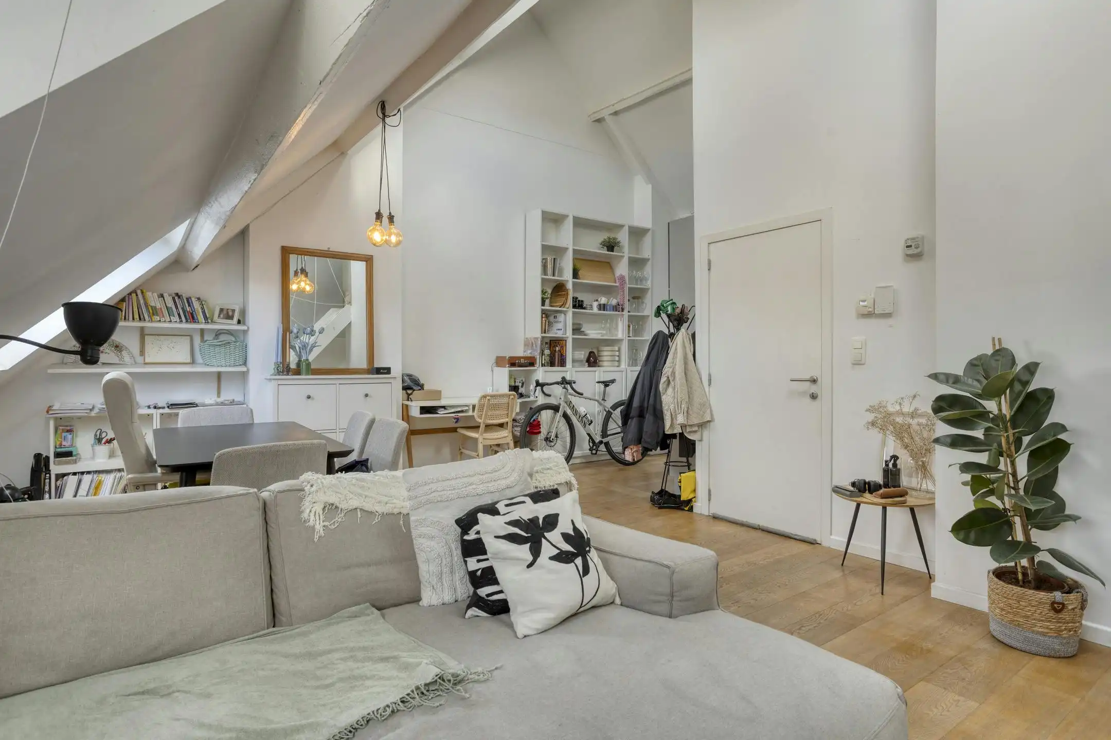 Dakappartement te koop op het prachtige Antwerpen Zuid foto 2