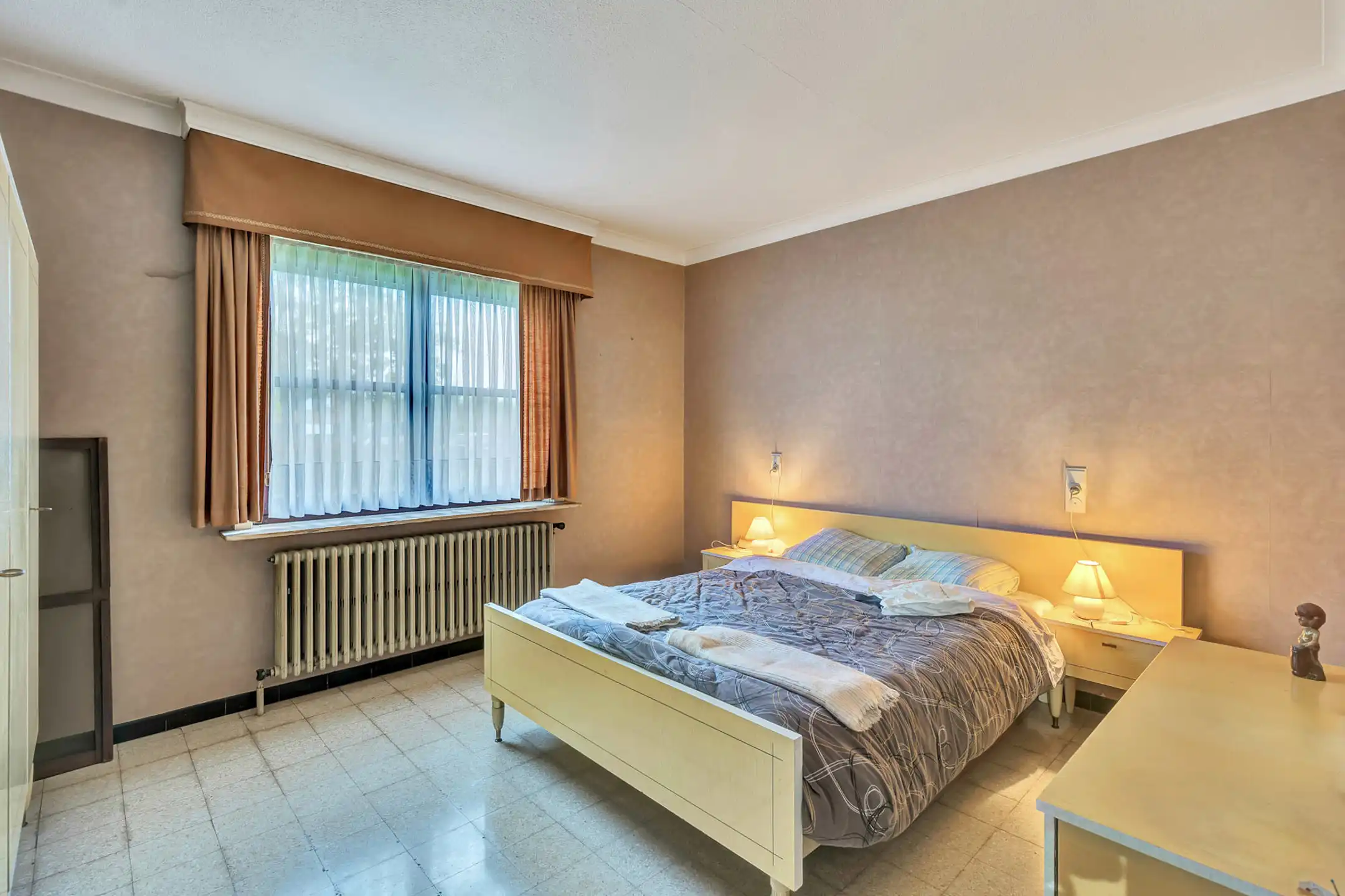 Te renoveren bungalow op toplocatie in Deinze foto 7