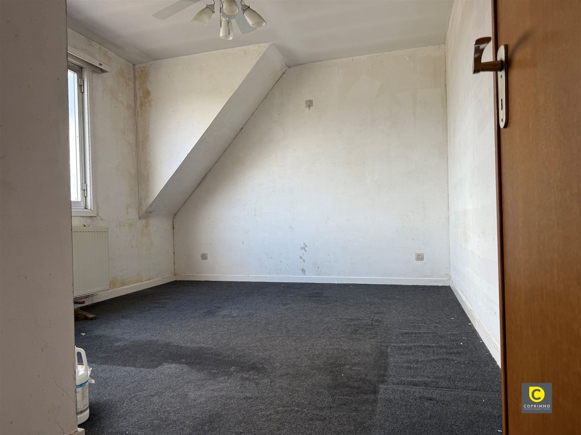 Te renoveren woning foto 6