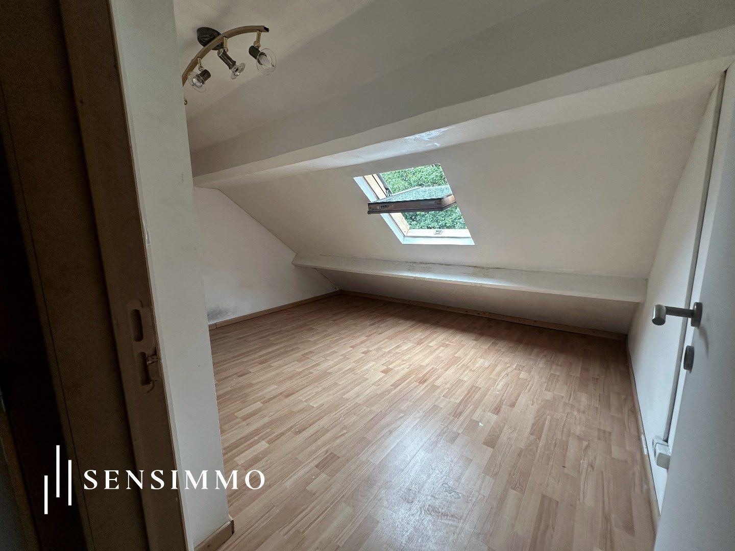 Rijwoning met 4 slaapkamers, tuinberging en garage foto 22