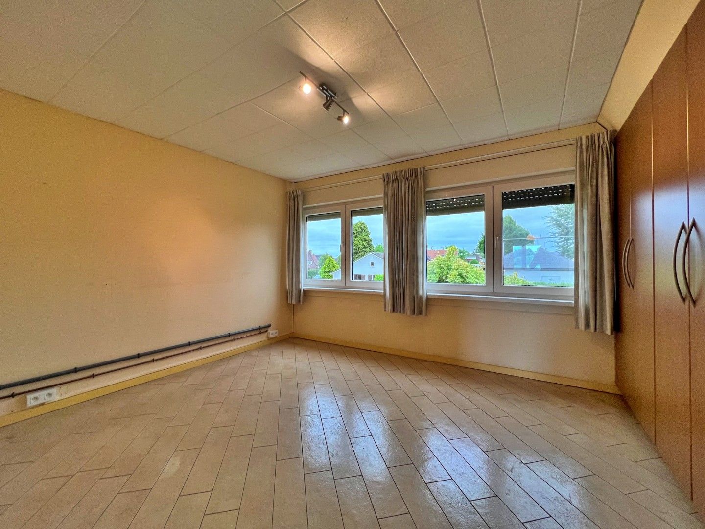 Open bebouwing met drie slaapkamers te huur in Lovendegem foto 13