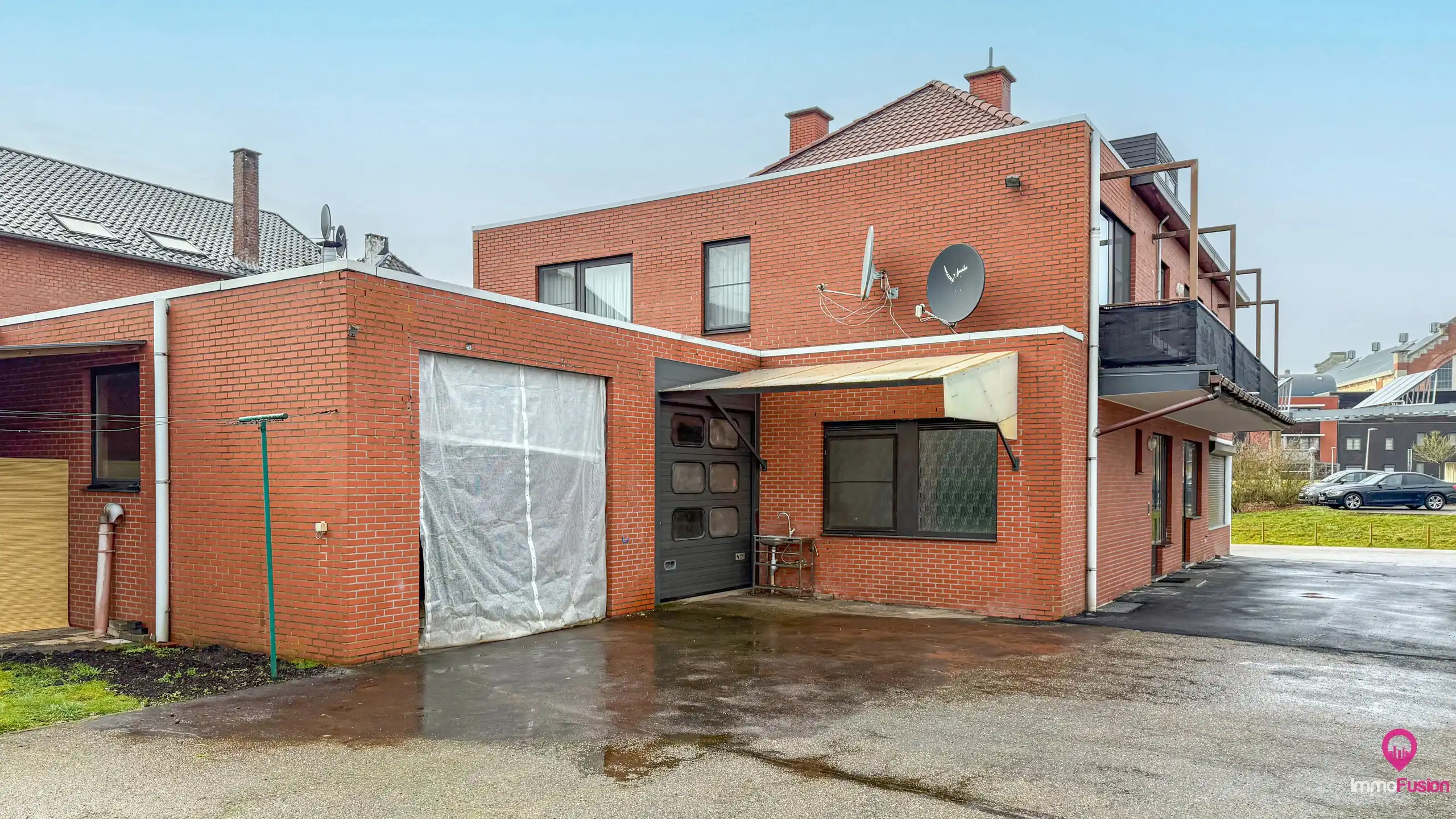 Handelspand met woonst op zeer goede commerciele ligging! foto 59