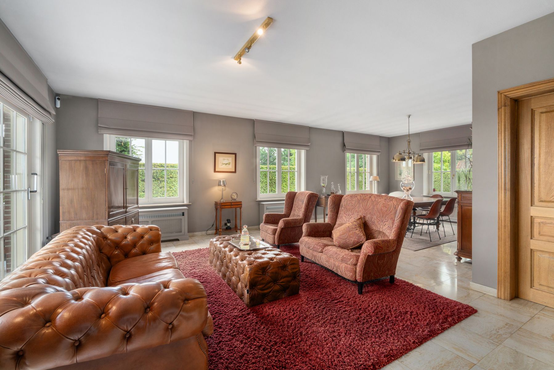 Villa te koop in het landelijke Galmaarden. foto 9