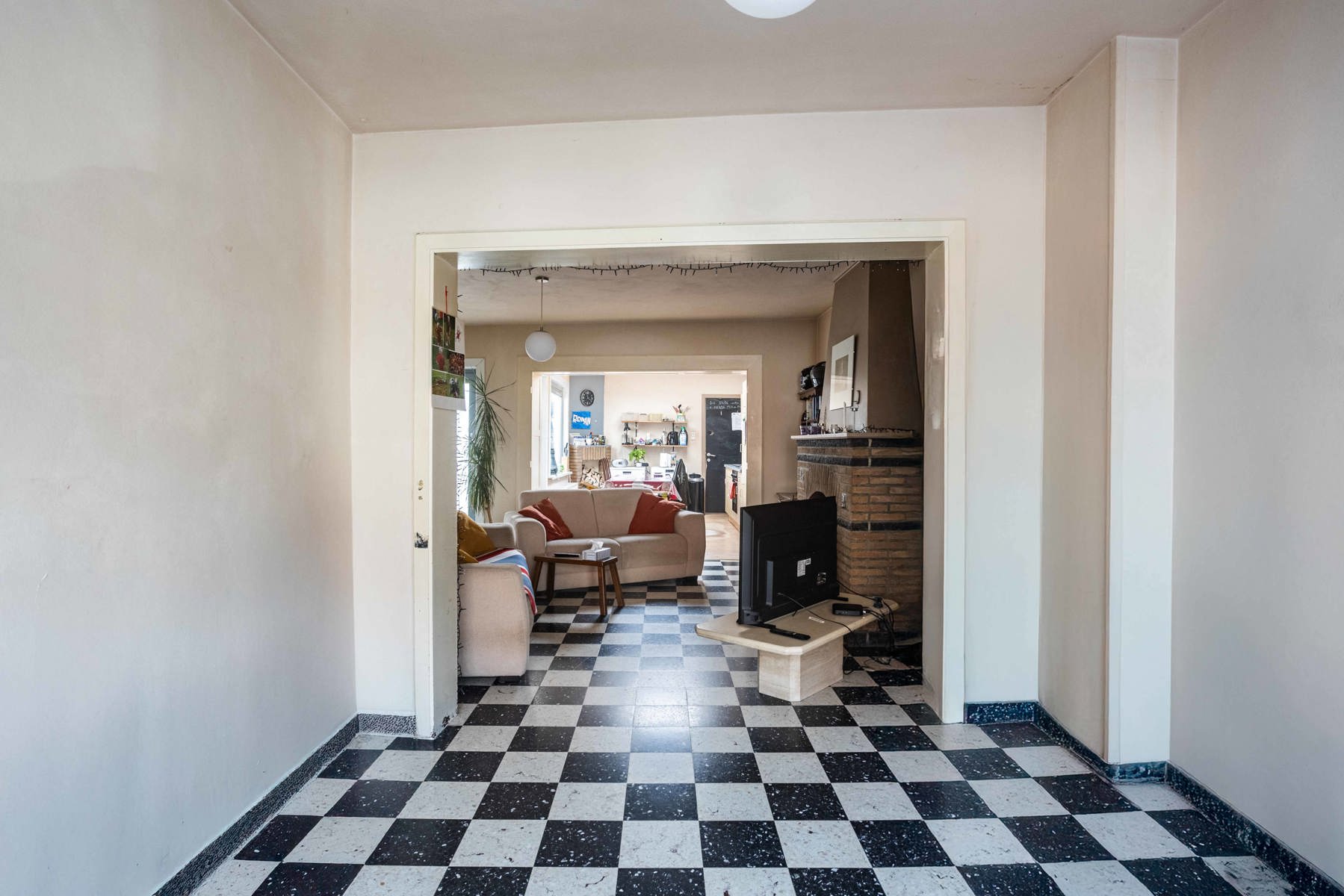 Gezellige starterswoning met 3 slpks + tuin foto 5