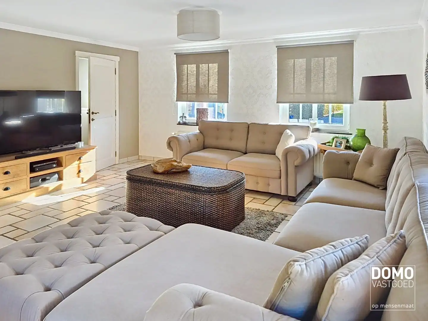 Warme gezinswoning met prachtige tuin in hartje Kortessem foto 2